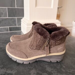 Skechers Brown Faux Fur Suede Zip Ankle Boots